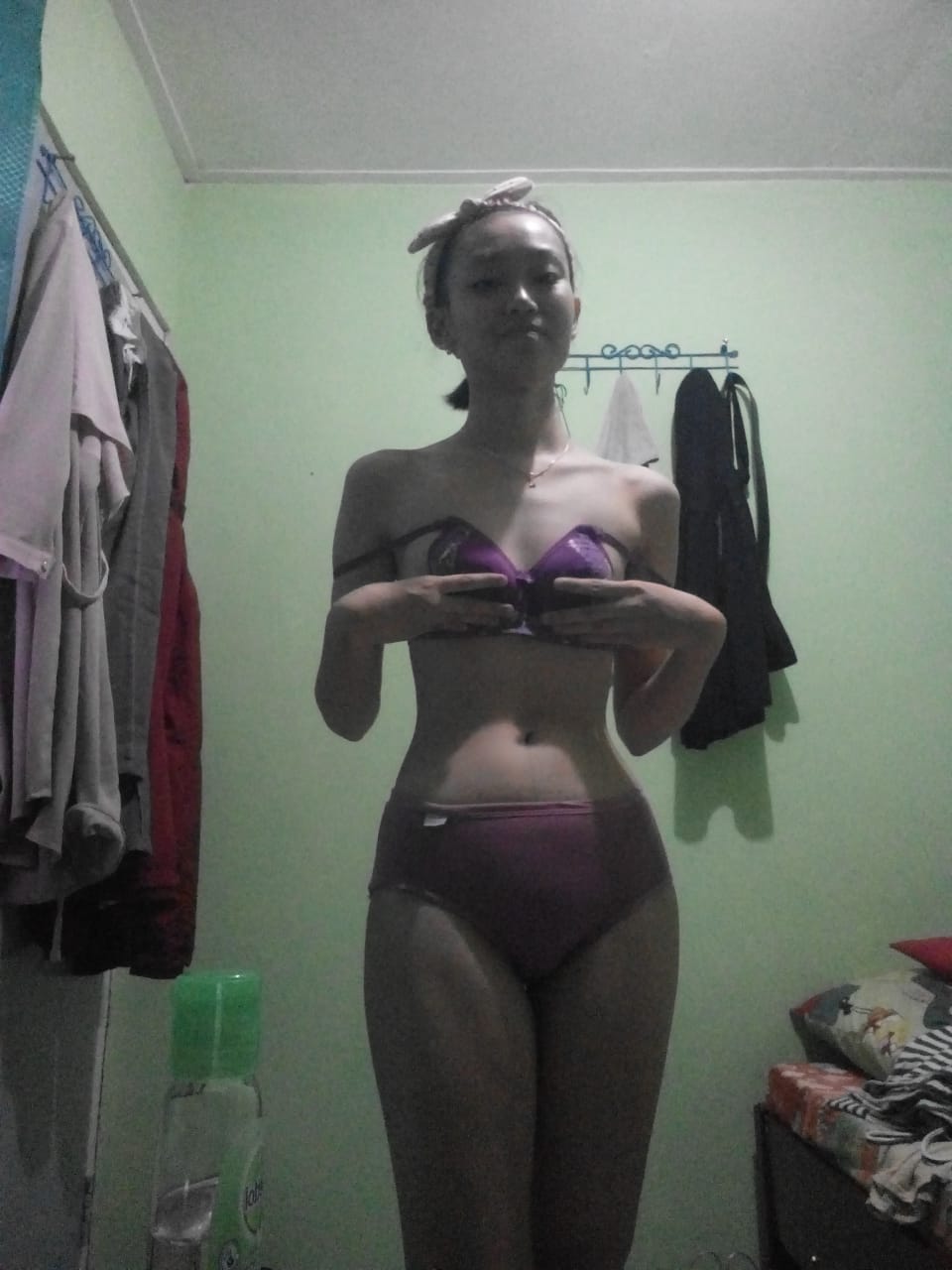 Kenya ayu lumintang in lingerie