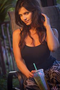 Denise Milani Photoset - Green Tea