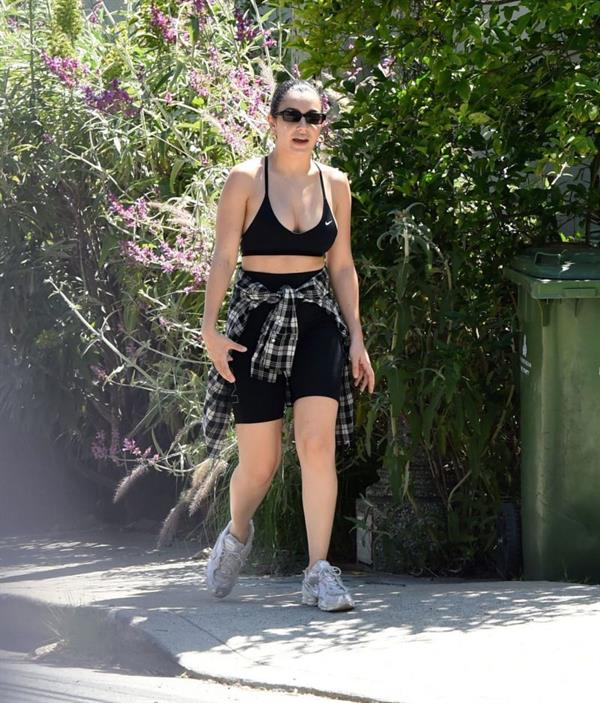 Charli XCX seen by paparazzi out walking in LA showing nice cleavage with her big tits in a sexy Nike sports bra.