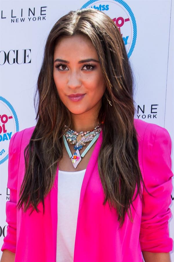 Shay Mitchell