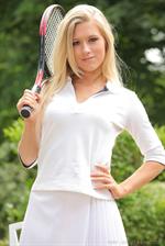  Kinky blonde enjoys a quick game of tennis before she strips off to let us enjoy her hot naked body. 