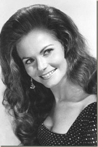 Jeannie C. Riley