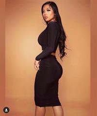 Note to mod: AKA thathoneydip