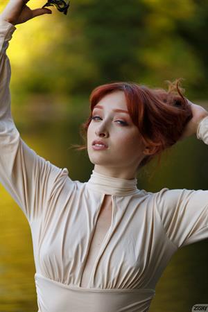 Lady Noire Pictures Lady Noire Ass on Display