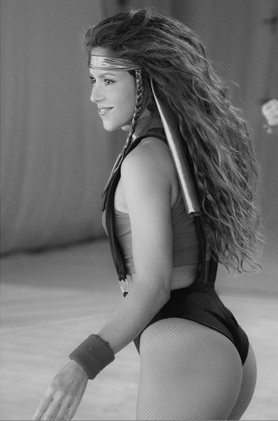 Shakira - ass