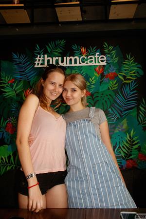 Victoria & Diana Pictures Victoria & Diana POV Pals