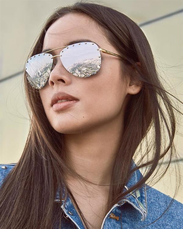 Urassaya Sperbund
