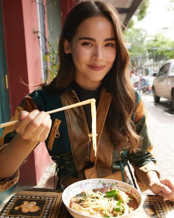 Urassaya Sperbund