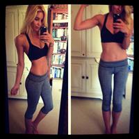 Jessica Harbour taking a selfie