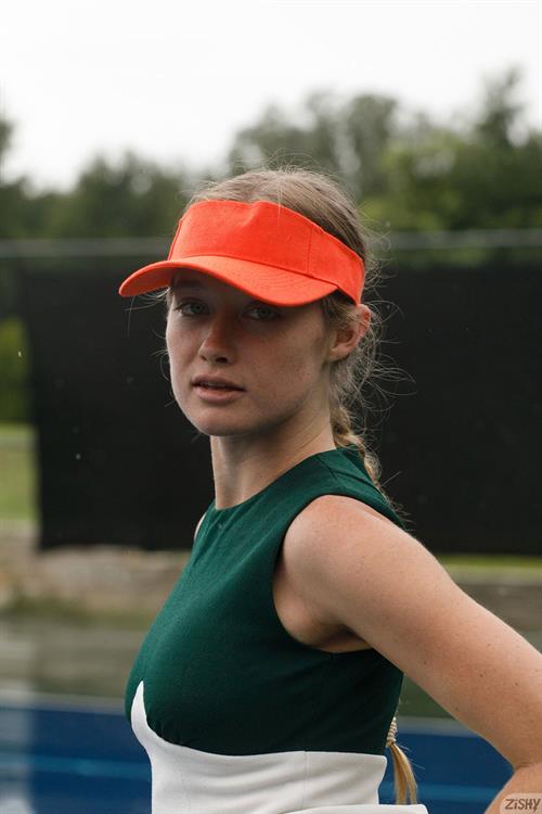 Moon Torrance Loves Tennis