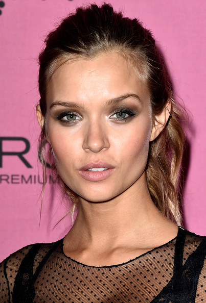Josephine Skriver