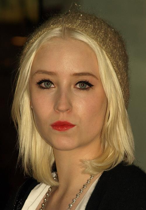 Lily Loveless