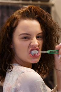 Stella Barry Shows Nice Melons