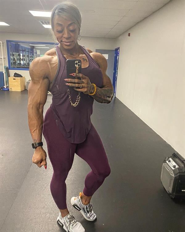 Monique Jones taking a selfie