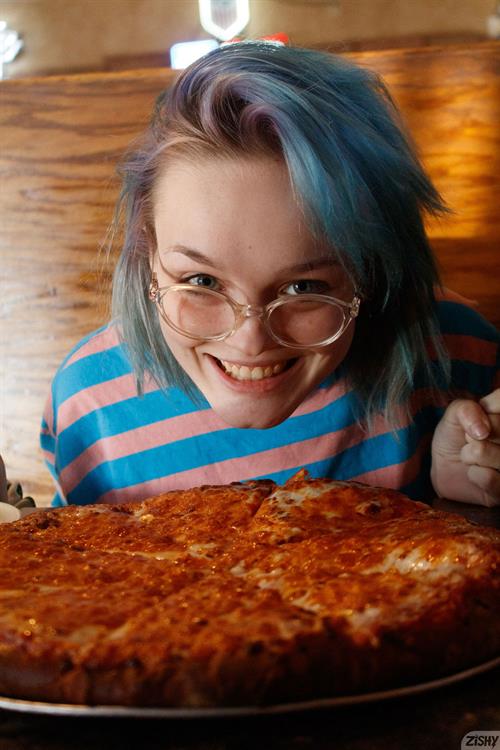 Vonnie Bean Flashing Tits