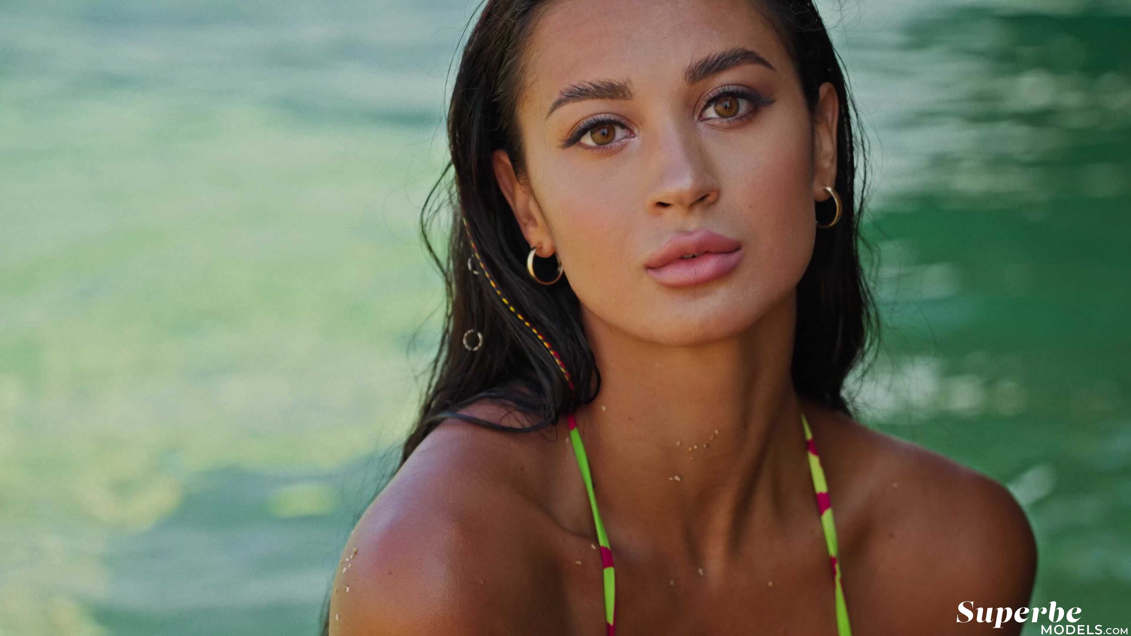 Magic Grotto - Victoria Mur - Watch the Video at SuperBeModels