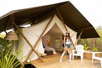 Tourist - Free preview - WATCH4BEAUTY | Nude Art Magazine