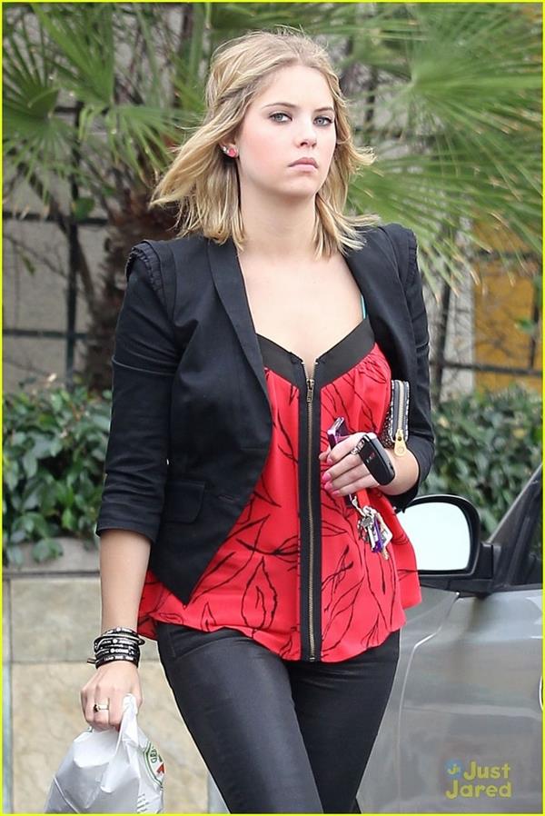 Ashley Benson