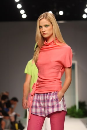 Alek Alexeyeva Pictures Alek Alexeyeva