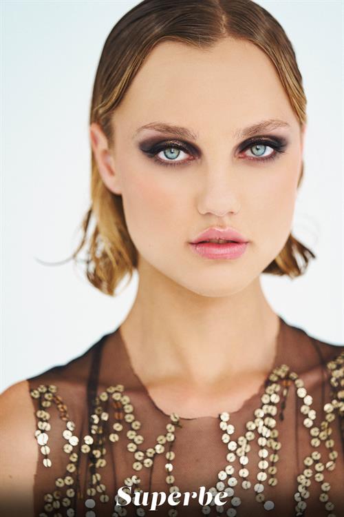 Hannah Ray nude for Superbe 19156