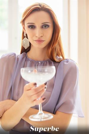 Rudi Morrigan Topless Pictures Rudi Morrigan nude for Superbe 19153