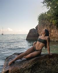 Beautiful Brazilian diver