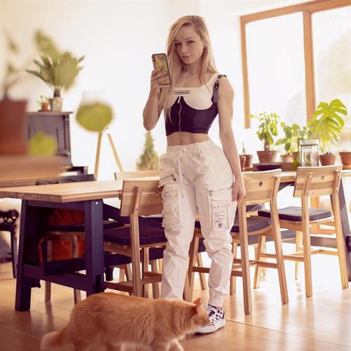 Aline Dessine and  Pipoune