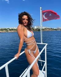 Jade Chynoweth in a bikini