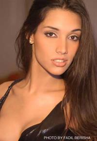 Amelia Vega