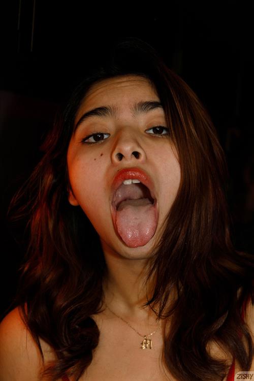 Cute Hazel Heart in Lingerie