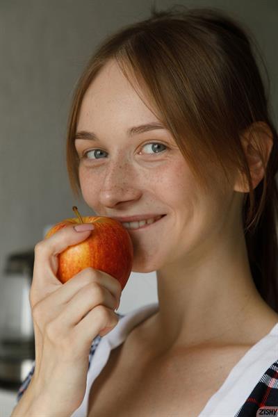 Arie Gossimer in the Kitchen