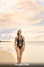 Lola Johnson private beach