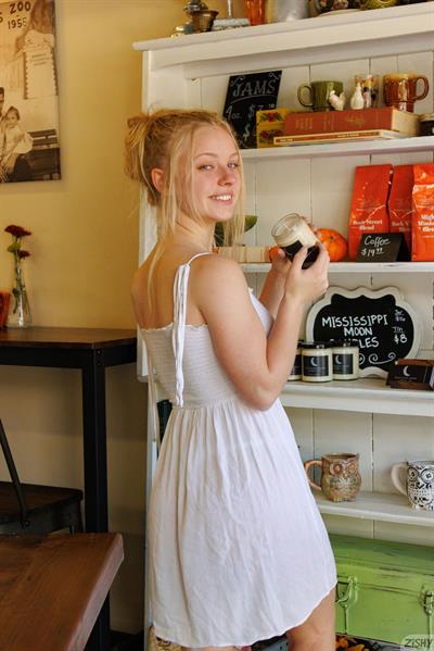 Kylie Shay Busty Cutie