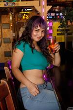 Bubble Butt Venus Reveals her Perfect Curves