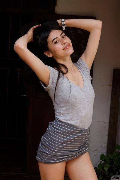 Zaheera Juni Exotic Cutie