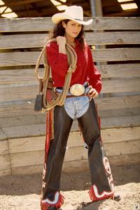 Busty Nude Denise Luna