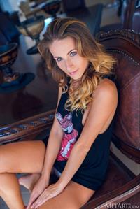 Sweet Cara Mell Exposed