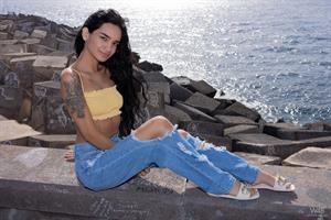 Dulce Nude Pictures Dulce: Innocent Walk