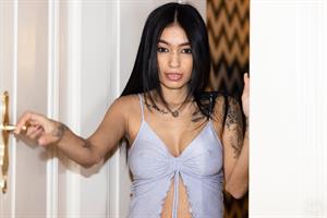 Alexa Belluci Nude Pictures Alexa Belluci: I Love It