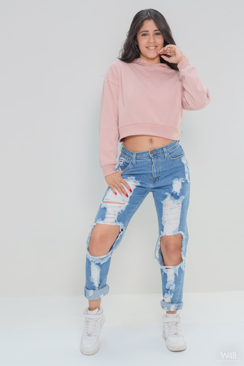 Katie Arias: CASTING Katie Arias