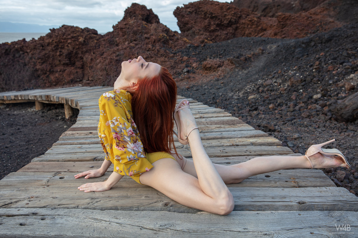 Sherice: Walk In Yellow