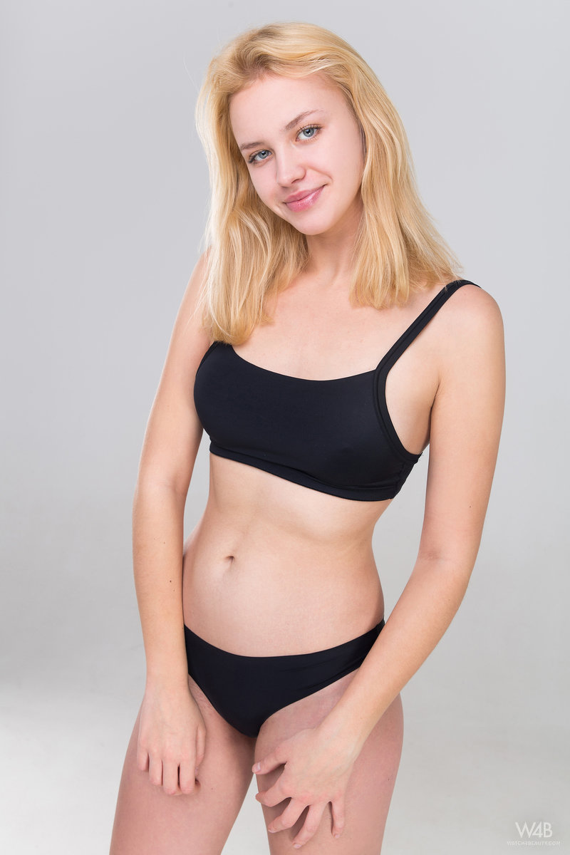 Mandy Dee: CASTING Mandy Tee