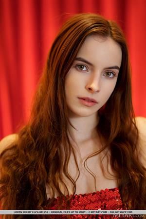 Loren Sun Nude Pictures Presenting Loren Sun
