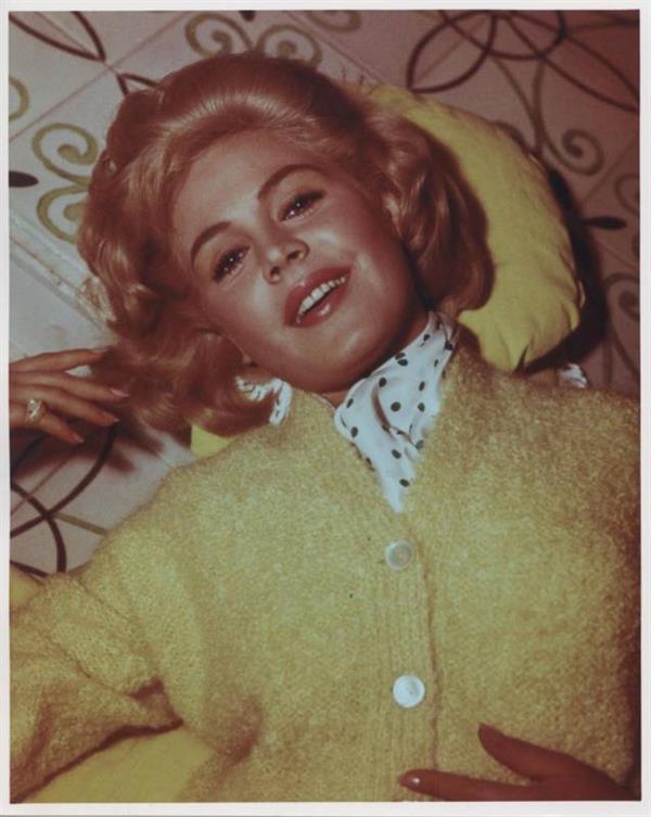 Sandra Dee