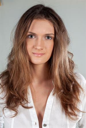 Gefjon L Nude Pictures Gefjon - Treasure