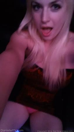 ThalĂa Nude Pictures Pretty Fun In La Vegas And Phoenix