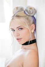 Vixen.com  05.15.2021  Khloe Kapri & Alex Grey - Our Big Break