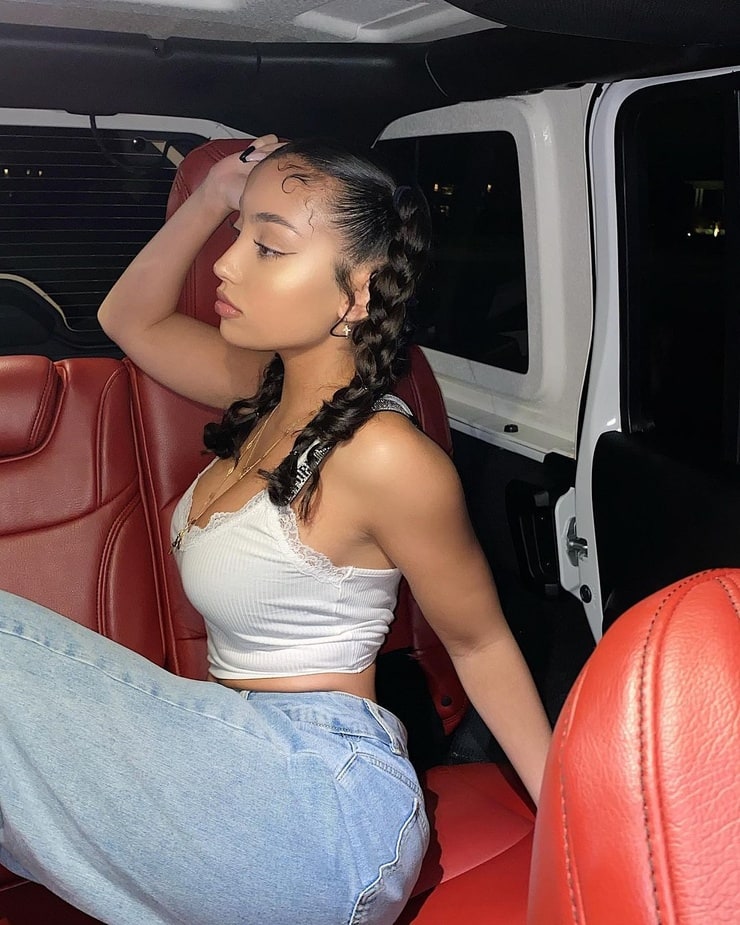 Alessya Farrugia Pictures Alessya Farrugia