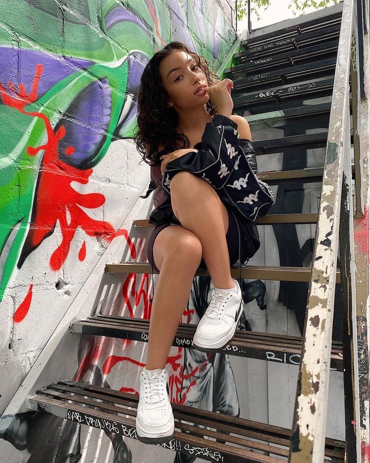 Alessya Farrugia Pictures Alessya Farrugia