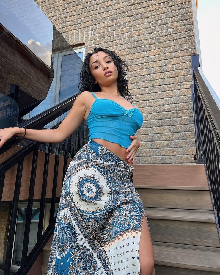 Alessya Farrugia Pictures Alessya Farrugia